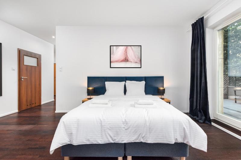Apartamenty Piekna 28A by Your Freedom — забронировать отель в Варшаве