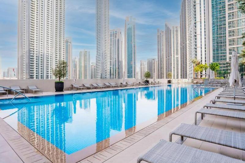 Brand New Elegant 1 Bed in Downtown Dubai — комфортный отель в Дубае