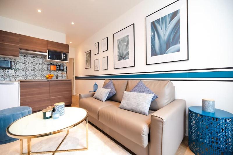 Nice flat in the Marais I — отель с удобным расположением в Париже