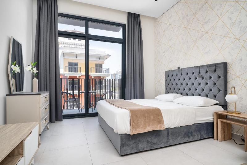 ALH Vacay - Bright Studio in Beverly Residence JVC — отель с удобным расположением в Дубае