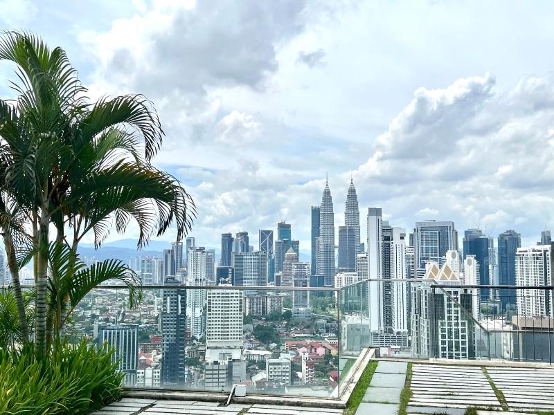 Regalia suites KL BY fortune — отель с удобствами в Куала-Лумпуре