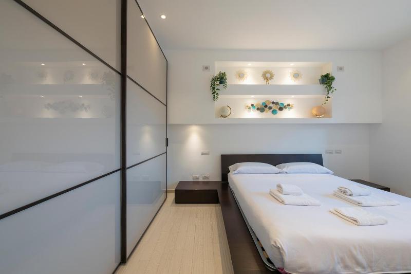 Цены на [IHost Apartment] - Tito Livio 20 в Милане