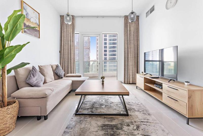 StoneTree - Furnished 1BR Apartment near Beach in Dubai Marina — отель с удобствами в Дубае