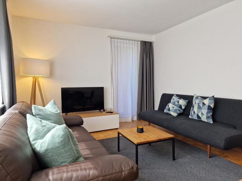 Apartment Via Surpunt - Vadret- 5 Rooms — забронировать отель в Санкт-Морице