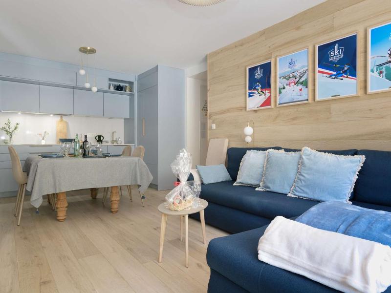 Courchevel 1650 - Apt 6 pers, 3 ch, skis aux pieds, parking, wifi - FR-1-631-174 — отель с удобствами в Куршевеле