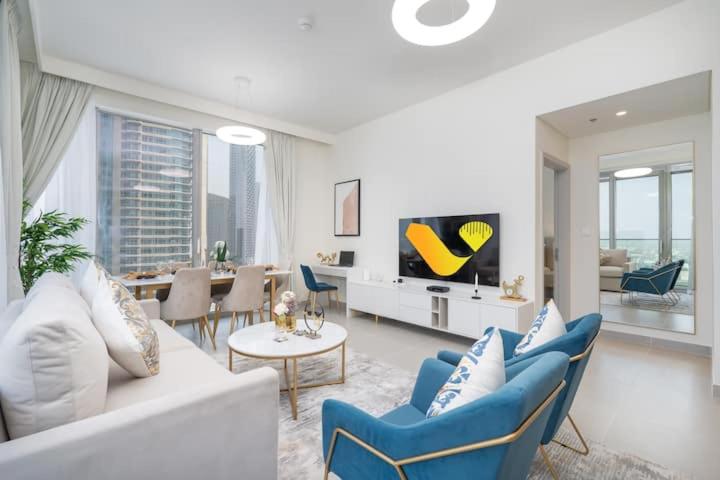 Vogue Downtown Forte Opera District by Emaar — забронировать отель в Дубае