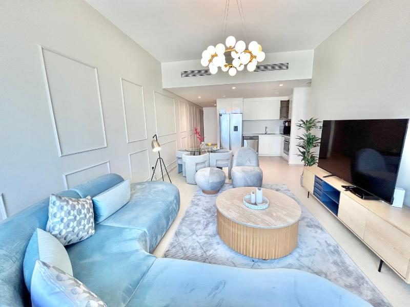 Luxurious 2B with Dubai Mall access — отель с удобным расположением в Дубае