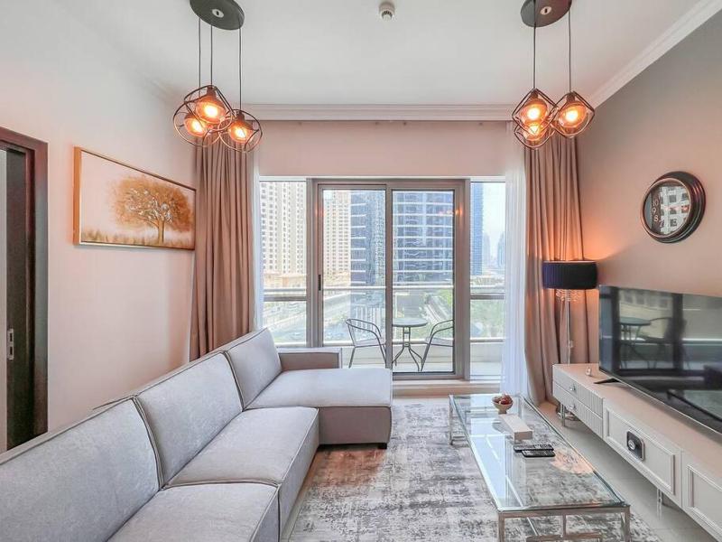 StoneTree - Furnished 1BR near Marina Walk — отель с удобным расположением в Дубае