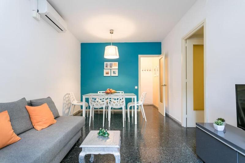 Canela Homes BARCELONA PARK GUELL — отель с удобным расположением в Барселоне