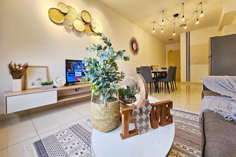 2-8pax PARC3 Near Ikea Velocity — отель с удобствами в Куала-Лумпуре