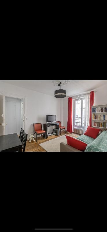 Beautiful three-room appartment near Pantheon — отель с удобным расположением в Париже