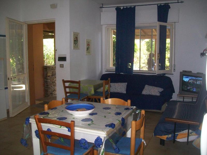 Le Eriche a Stintino - Accogliente casa con patio