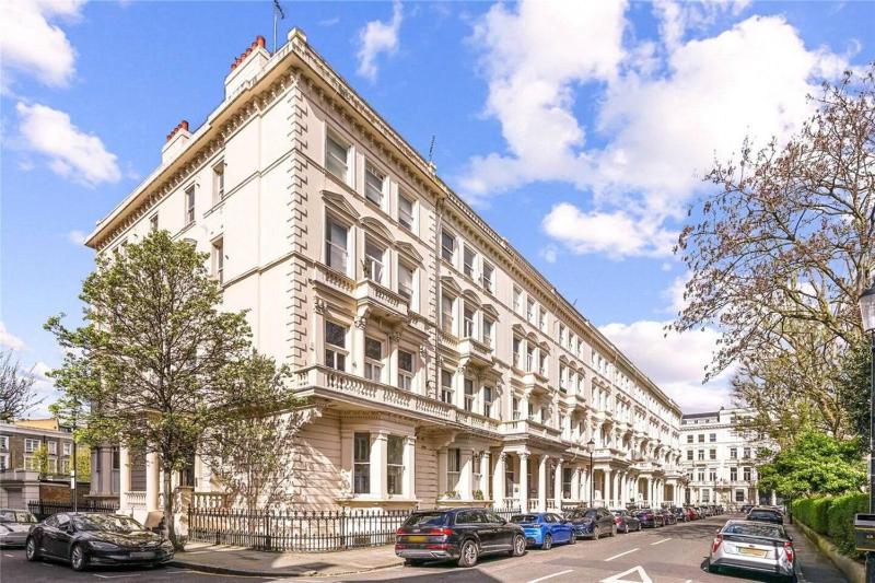 Amazing flat near South Kensington - 2 to 3 bedrooms — забронировать отель в Лондоне