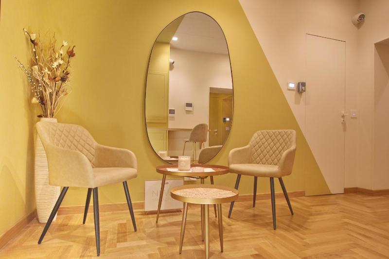 Dea Rome Suites — отель с удобствами в Риме