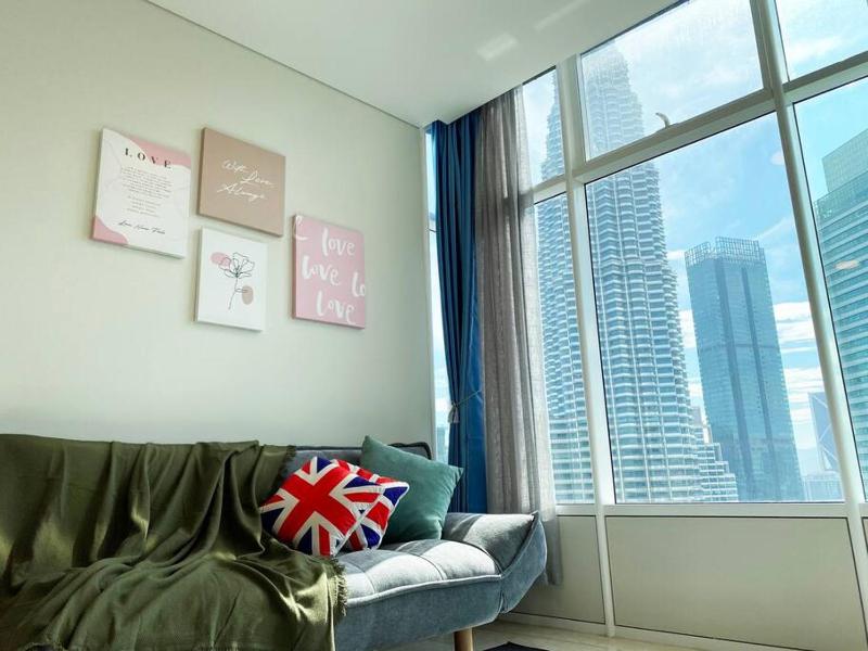 Sky Suite @ KLCC - 3BR KLCC View — отель с удобным расположением в Куала-Лумпуре