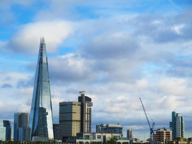 Lux London Bridge One Bedroom Apartment — отель в Лондоне, Соединенное Королевство
