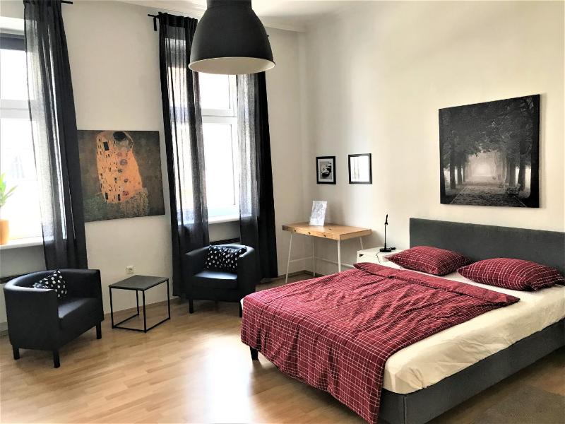 Studio & Apartments near Reumannplatz — отель с удобным расположением в вене