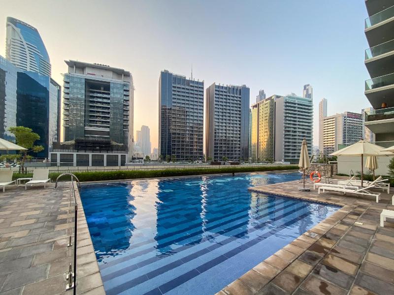 Aliving Exquisite 1BR at Reva Residence Business Bay — отель с удобным расположением в Дубае