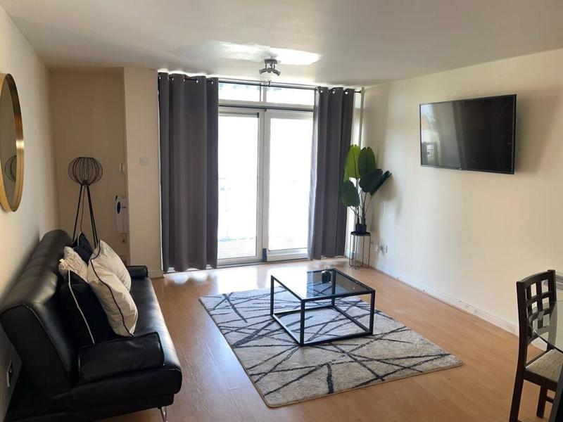 Cozy 1 bedroom apartments in East London — отзывы гостей и цены