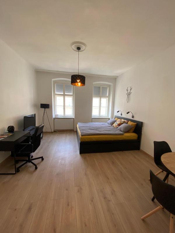 Lovely apartment near city center and Brunnenmarkt — отель с удобствами в вене
