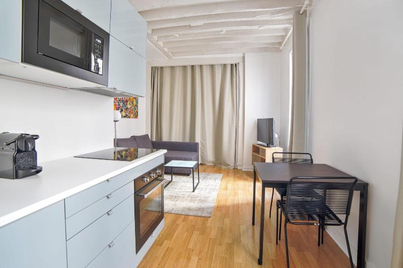 Comfortable studio in the 2nd arr of Paris - Welkeys — отель в Париже, Франция