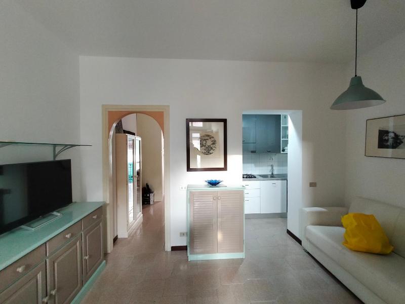 Central Guesthouse CIR 015146-CNI-01484 — забронировать отель в Милане