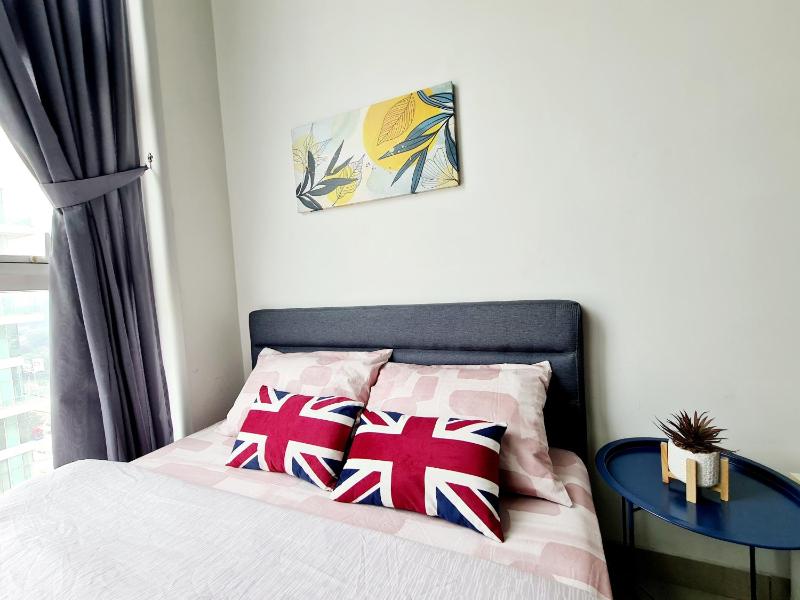Airy 7 Guest Scott Garden, Duplex 1 Room Old Klang Road, Taman Desa, Kuchai Lama, Bangsar South, Pearl Point, Mid Valley, Kuala Lumpur — отель с удобным расположением в Куала-Лумпуре
