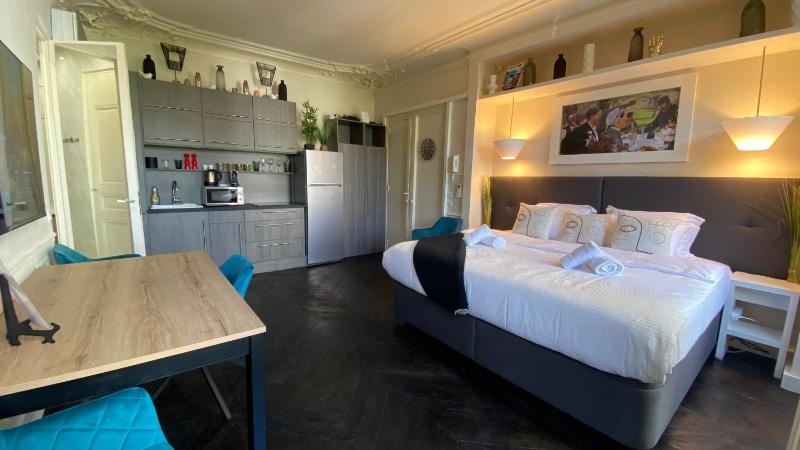 Appartement Bretagne 4 places — отель с удобствами в Париже