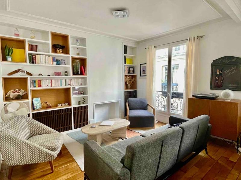 Grand T2 haut standing a Montmartre / Pigalle — отель в Париже, Франция