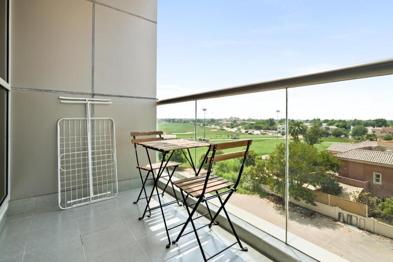 Цены на Upscale Studio In Eagleheights, Dubai Sports City в Дубае