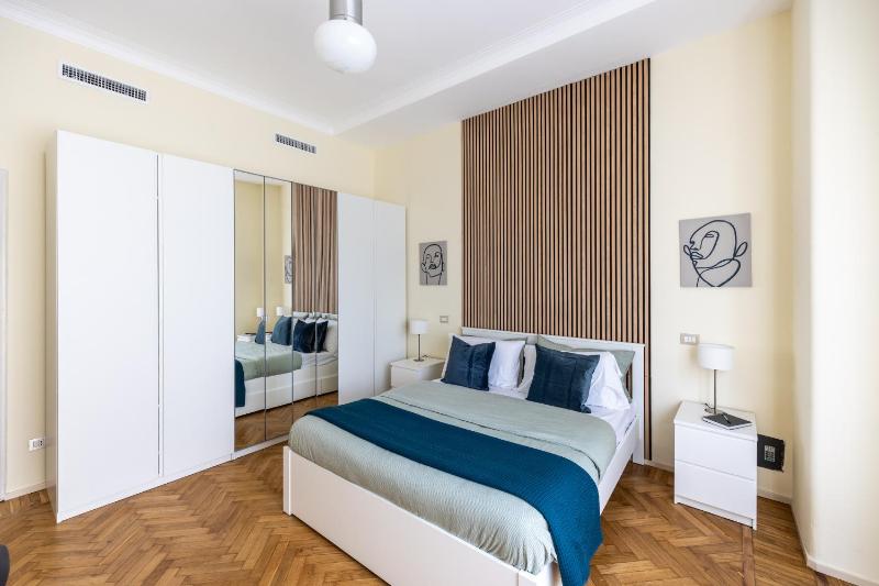 Цены на NAVIGLI-DUOMO - Prestige Apartment Netflix-Wifi в Милане