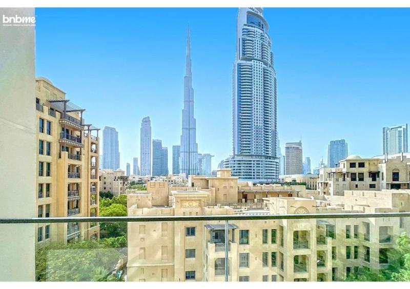 Bnbmehomes - Exquisite Retreat near Burj Khalifa - 1307 — отель с удобным расположением в Дубае