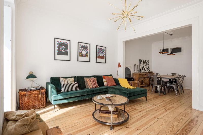 ALTIDO Minimalistic flat near Bica Elevator — отзывы гостей и цены