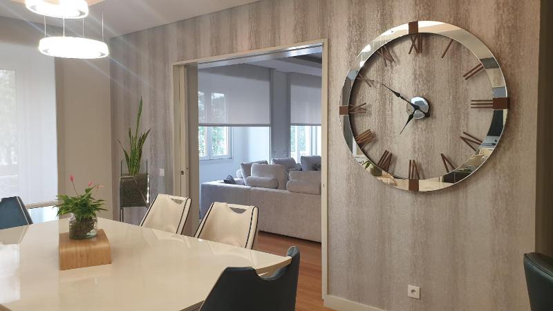 2 Chambres d`Hotes Appartement haut standing Centre Lisbonne — отель с удобным расположением в Лиссабоне