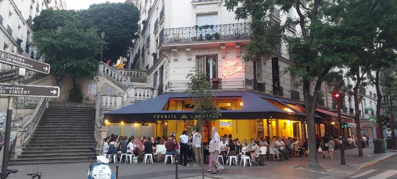 Perfect Studio down the Sacre Coeur — забронировать отель в Париже