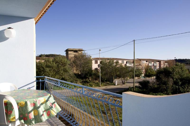 Casa Isidoro a Orosei - Colorati Appartamenti Vicino al Mare