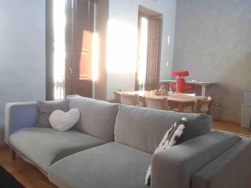 Cabanyal 2 bedroom loft with roof terrace — комфортный отель в Валенсии