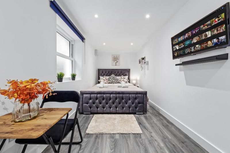Luxury Ensuite Room in Finsbury Pak London N19 — отель в Лондоне, Соединенное Королевство
