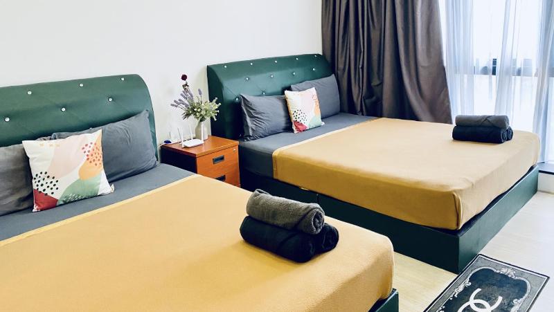 5 pax family Studio at Revo-Aurora-Bukit Jalil — комфортный отель в Куала-Лумпуре