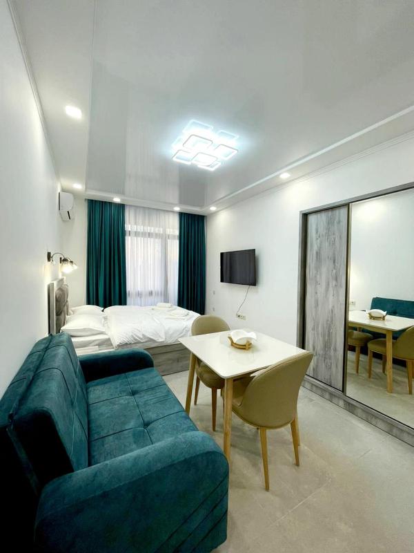 Lucas Home — забронировать отель в Батуми