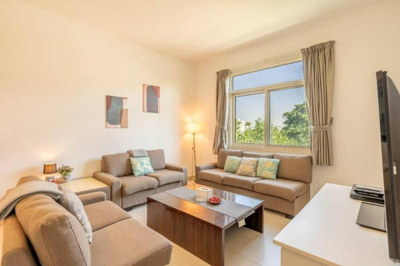 20mins to DWC Airport-2BR Serene-Alghadeer106 — отзывы гостей и цены