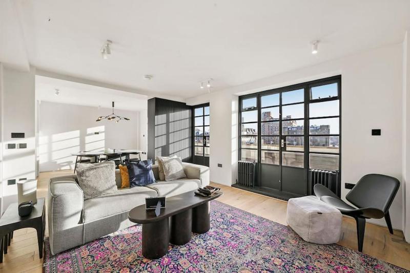 Luxury Kensington Flat with Terrace and AC — отзывы гостей и цены
