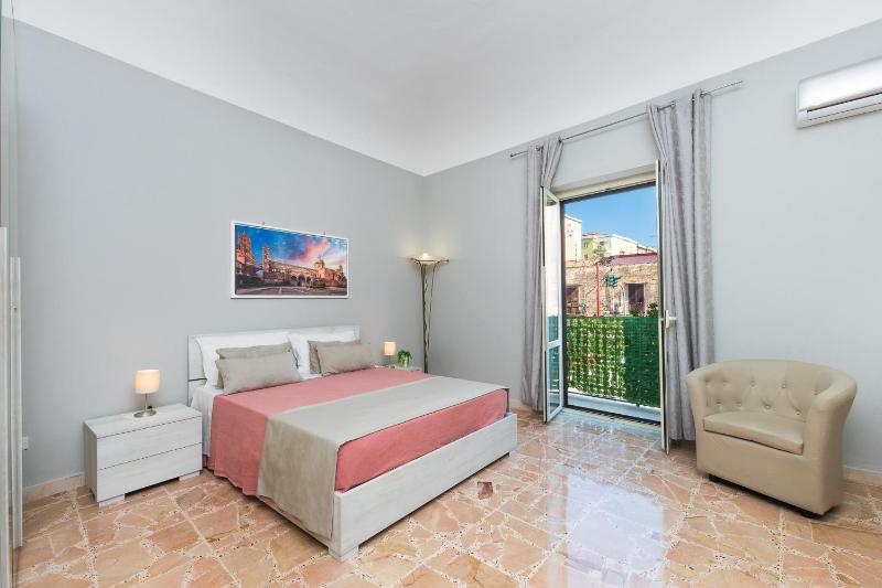 Mille91 Apartment — отель с удобным расположением в Палермо