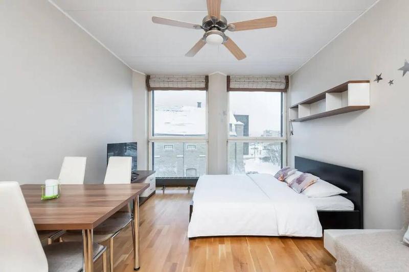 Цены на Charming 1 bedroom apartment in the heart of Tallinn в таллине