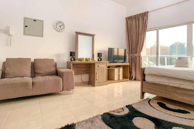 StoneTree - Furnished Studio in Peaceful Location — отель в Дубае, Объединенные Арабские Эмираты