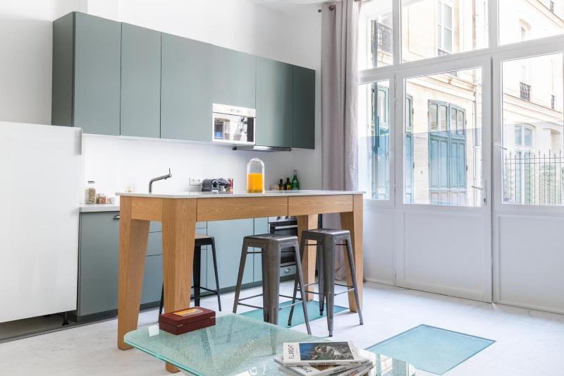 Champs-Elysees/George V : Cosy Apartment 1BR/4P — забронировать отель в Париже