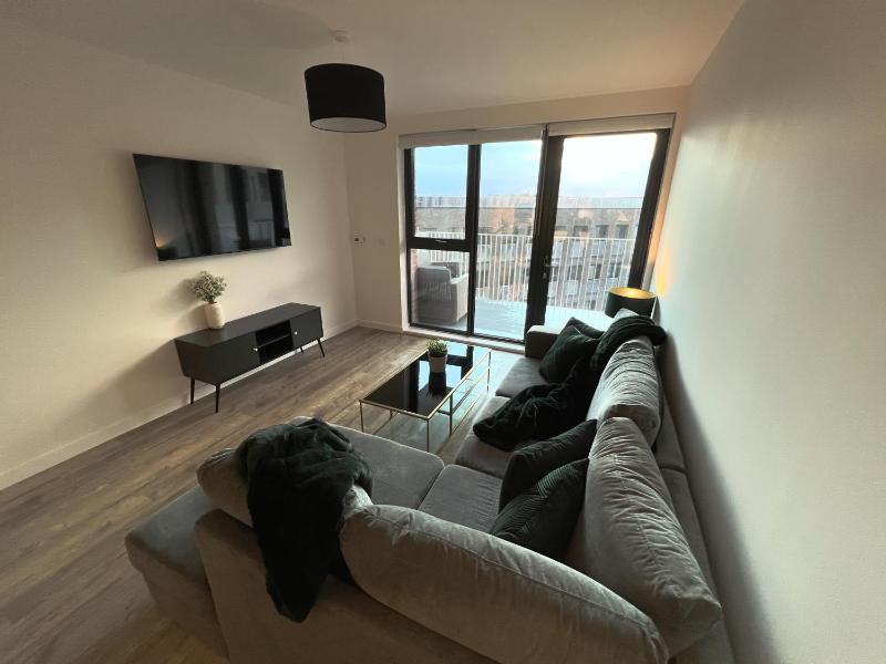 Luxury, Modern & Cosy 2 Bedroom London Apartment — отель в Лондоне, Соединенное Королевство