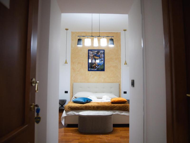 Цены на Residence El Diez в Неаполе