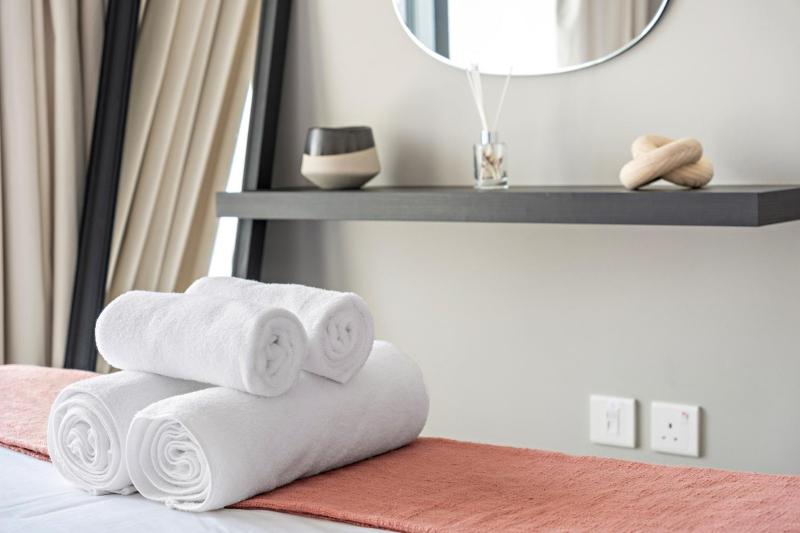 Panoramic Canal view 1BR Zada Tower Busness Bay — забронировать отель в Дубае