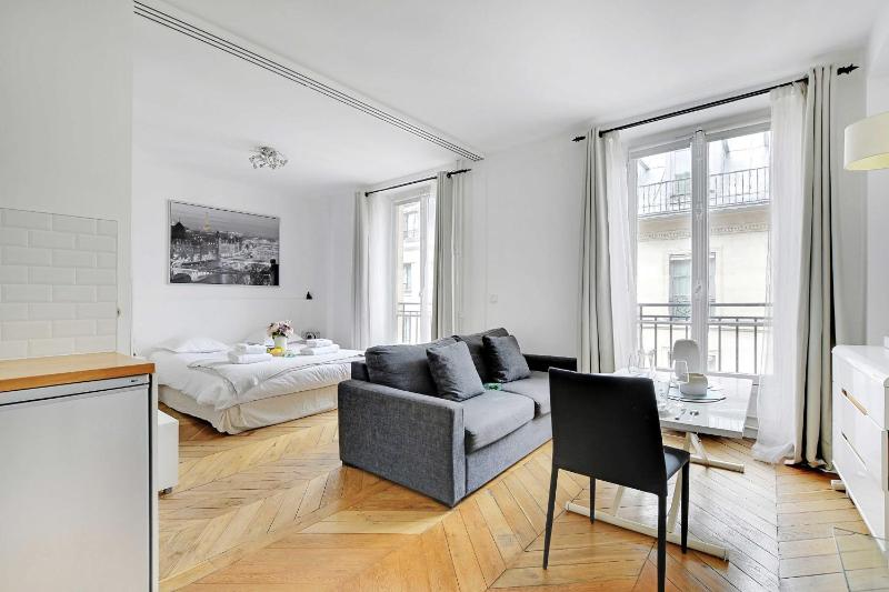 Authentic apartment - 1BR-2P - Palais Garnier — отель в Париже, Франция